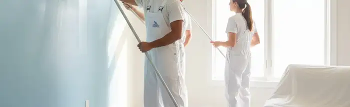 Professional painting services in Warwick, RI for homes and businesses